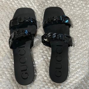 Gucci “teena” slides